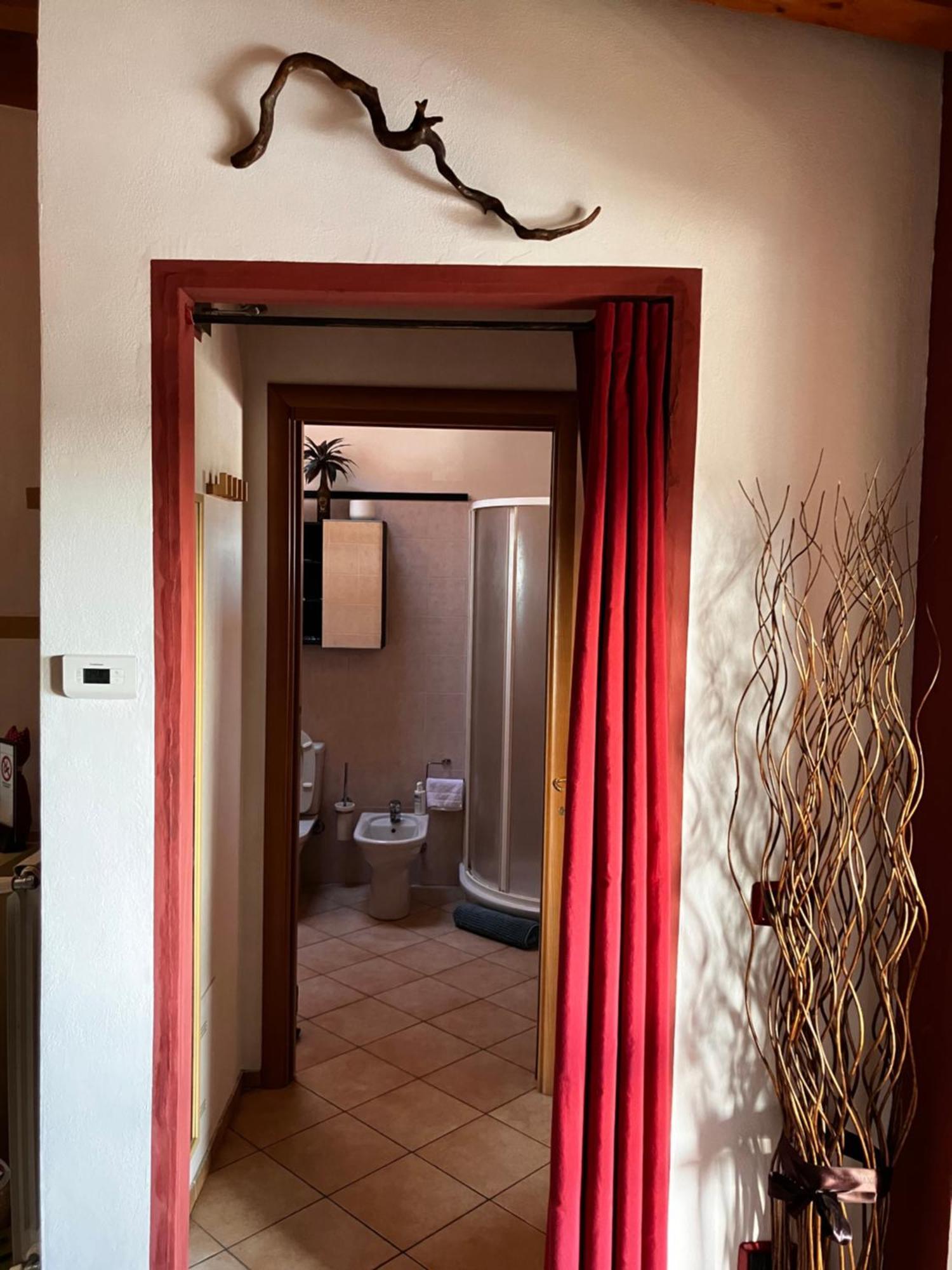 Appartamento A&A Attic Somma Lombardo Esterno foto