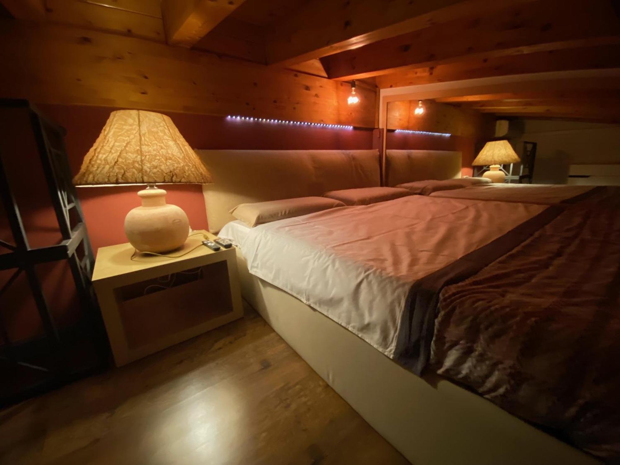 Appartamento A&A Attic Somma Lombardo Esterno foto